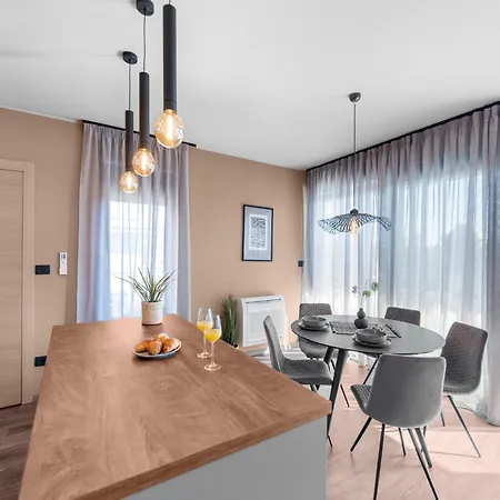 Near With Sea View Villa