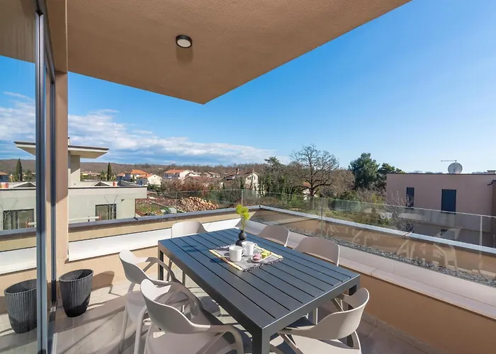 Near With Sea View 빌라